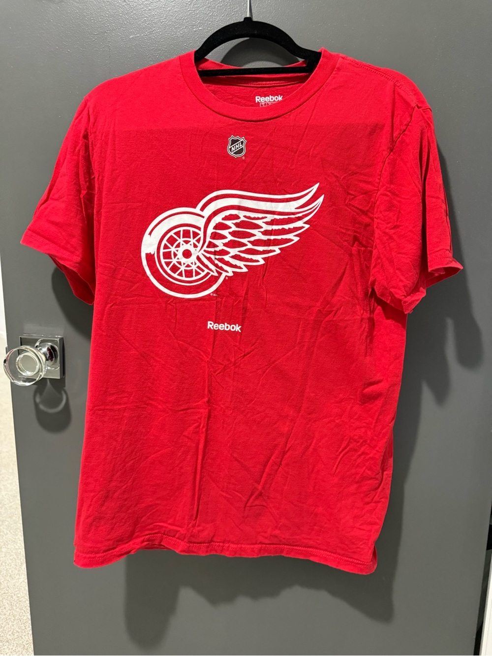Reebok Red Detroit Wings Short-Sleeve Crewneck Tee